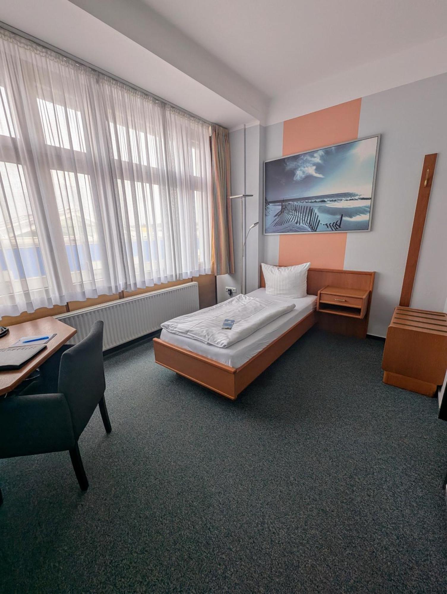 Dlrg Tagungszentrum Hotel Delphin Bad Nenndorf Luaran gambar